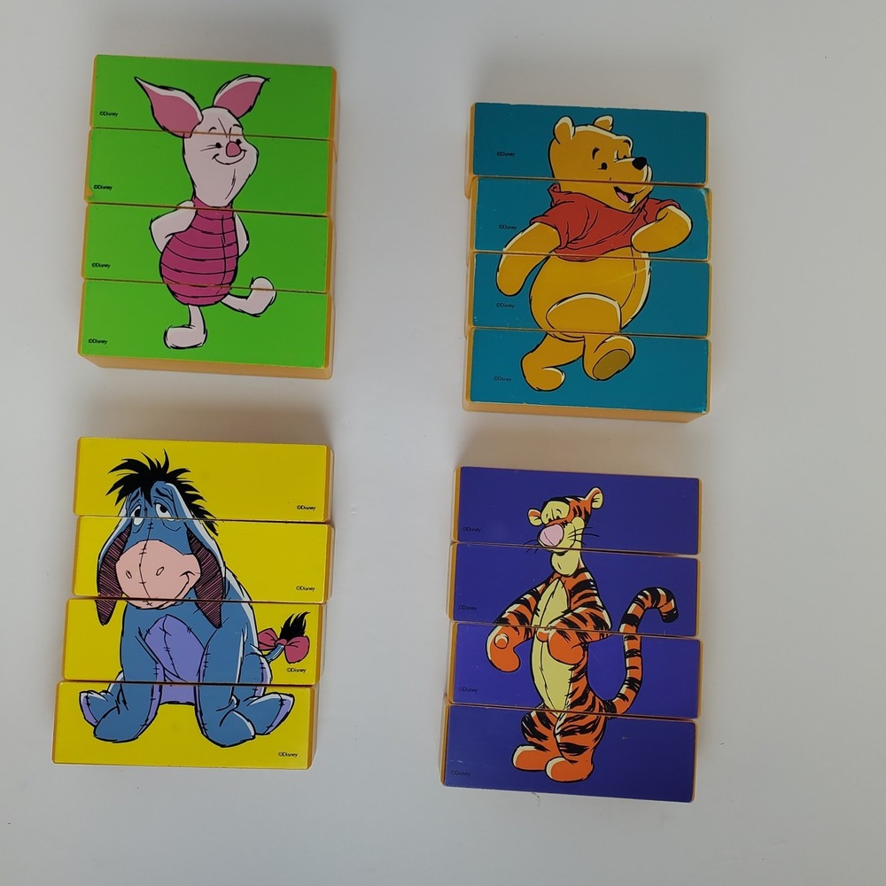 Vtg Disney Winnie The Pooh Piglet Tigger Eeyore Match Blocks Stack Puzzle 16pc